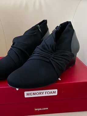 Impo Black “Gussy” Memory Foam Ruched Ankle Booties - 8.5M